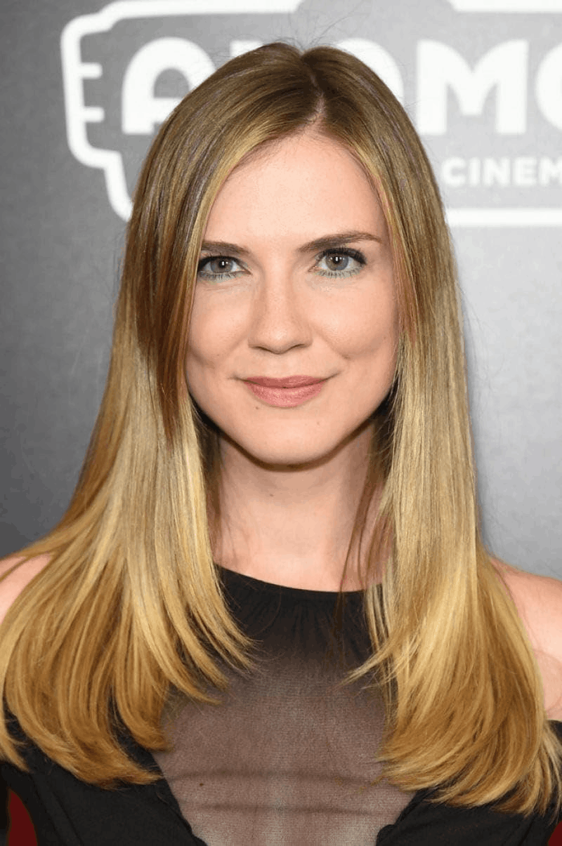 SARA CANNING bio image